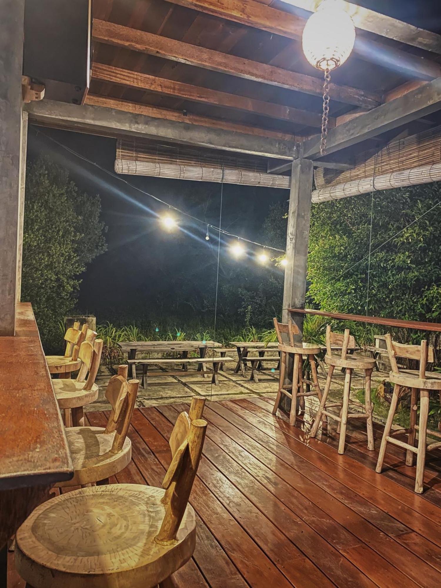 Basa-basi Lodge Karimunjawa Bagian luar foto