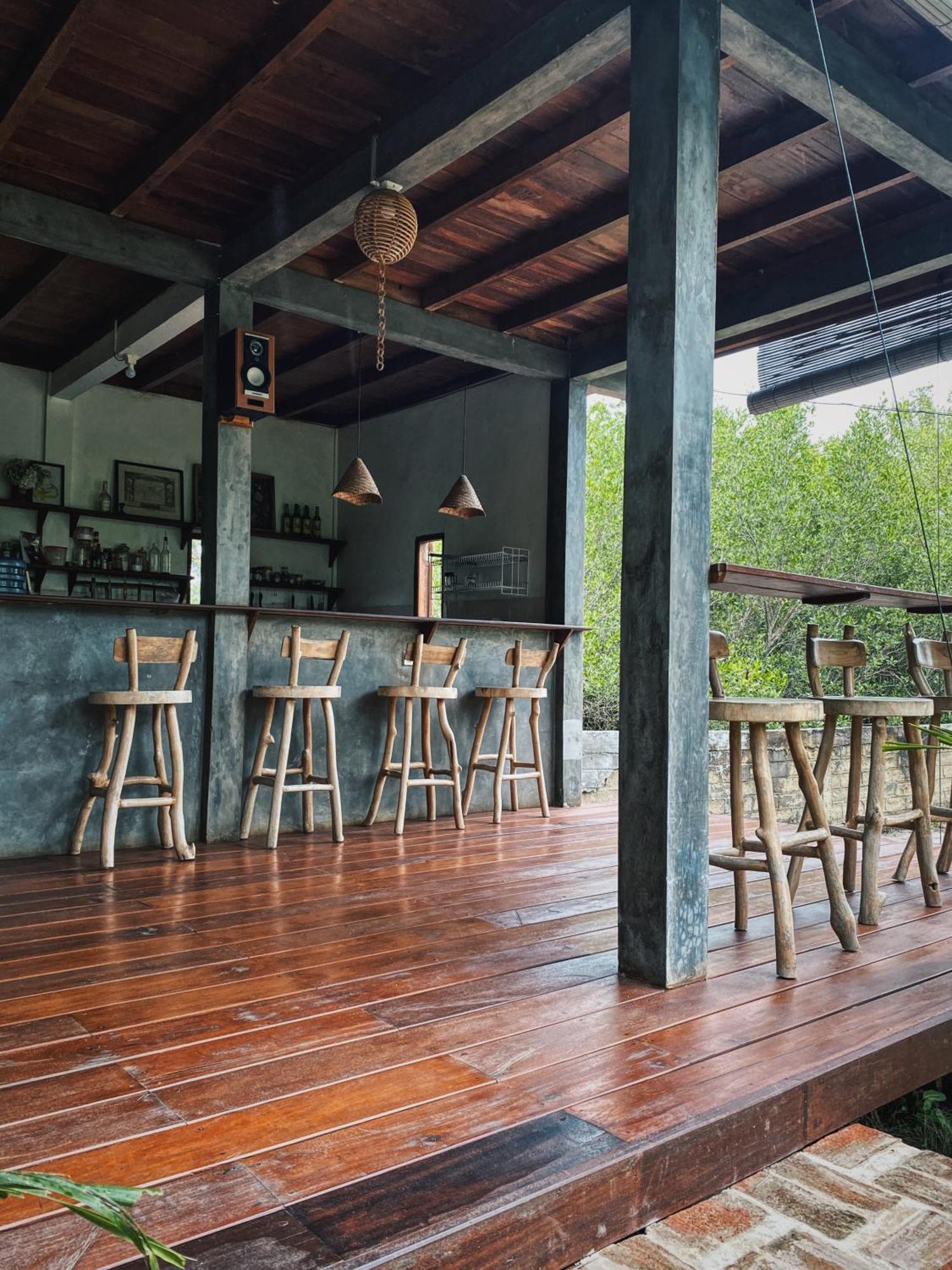 Basa-basi Lodge Karimunjawa Bagian luar foto
